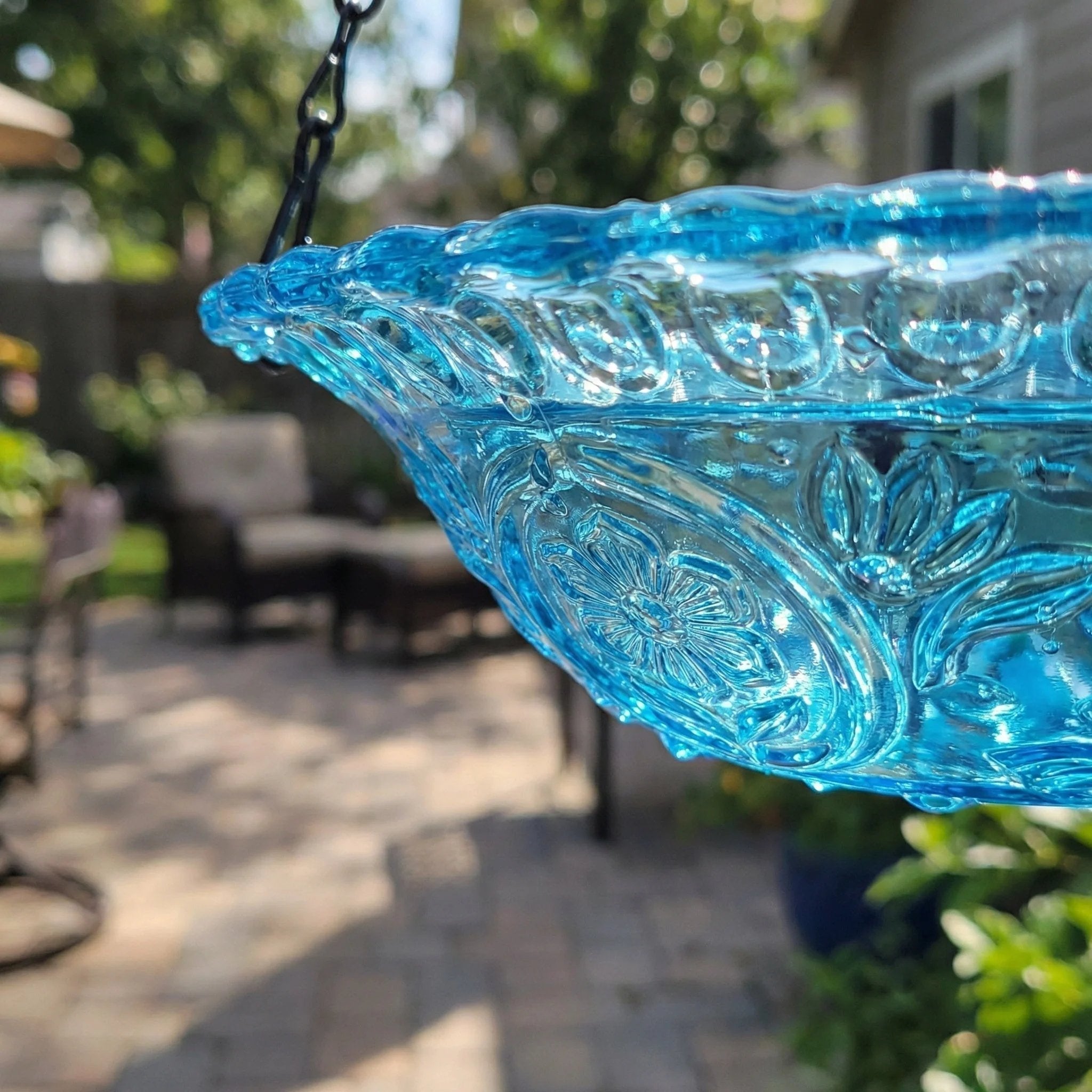 🔥🔥49% Off--Solar Cascade Hanging Bird Bath Fountain🎁Buy 2 Free Shipping